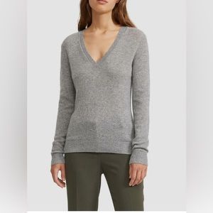 NWT•Subtle Luxury •100% Cashmere Reversible Easy V-Neck Sweater•